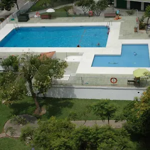 https://caracola-frente-a-la-playa.1costadelsol.com